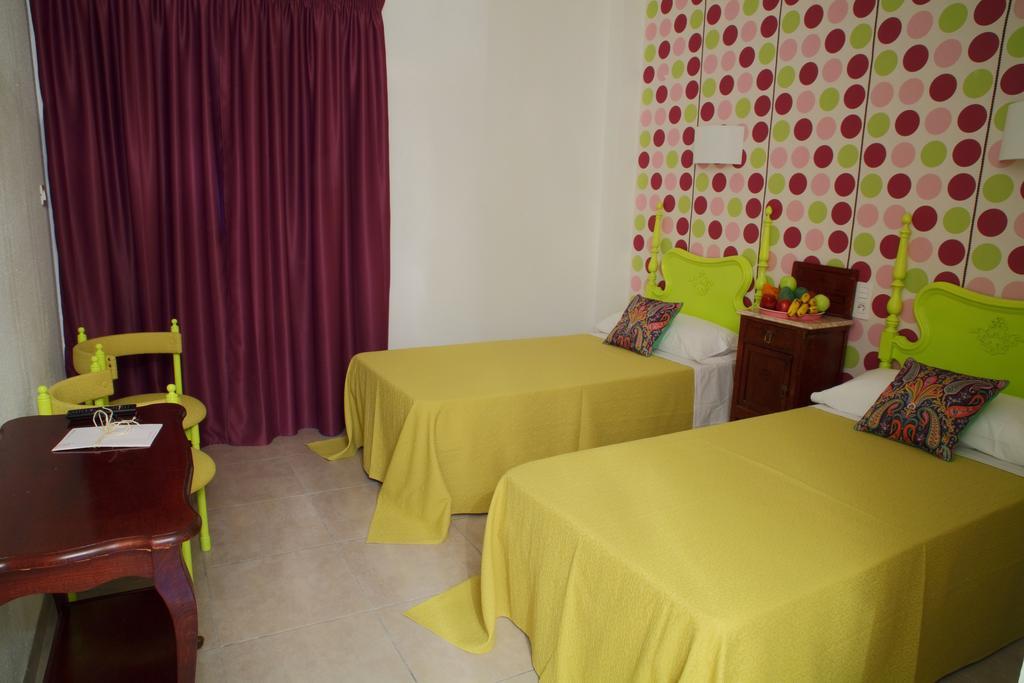 Pension Rosa Mari Puerto de la Cruz (Tenerife) Room photo